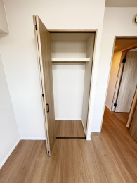�k�C���D�y�s���攪���܏�4���ڂ̒��Ã}���V�����̎��[